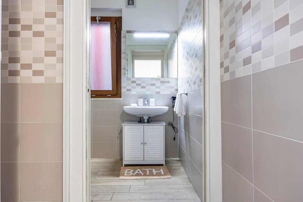 Apartment Roma Relax 2 Con Wifi-Ac-Netflix Zewnętrze zdjęcie